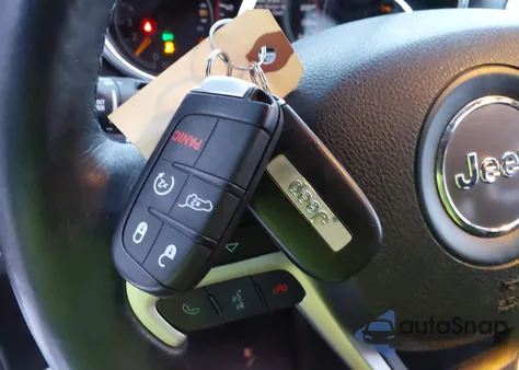 2015 Jeep Grand Cherokee Altitude from USA, damaged, VIN 1C4RJFAG4FC226357